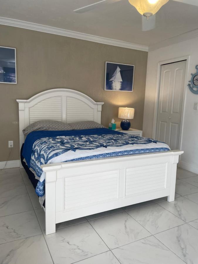 Apartamento Blue Sky Fort Myers Exterior foto